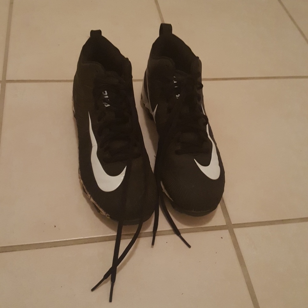 Men's Nike Football Cleats